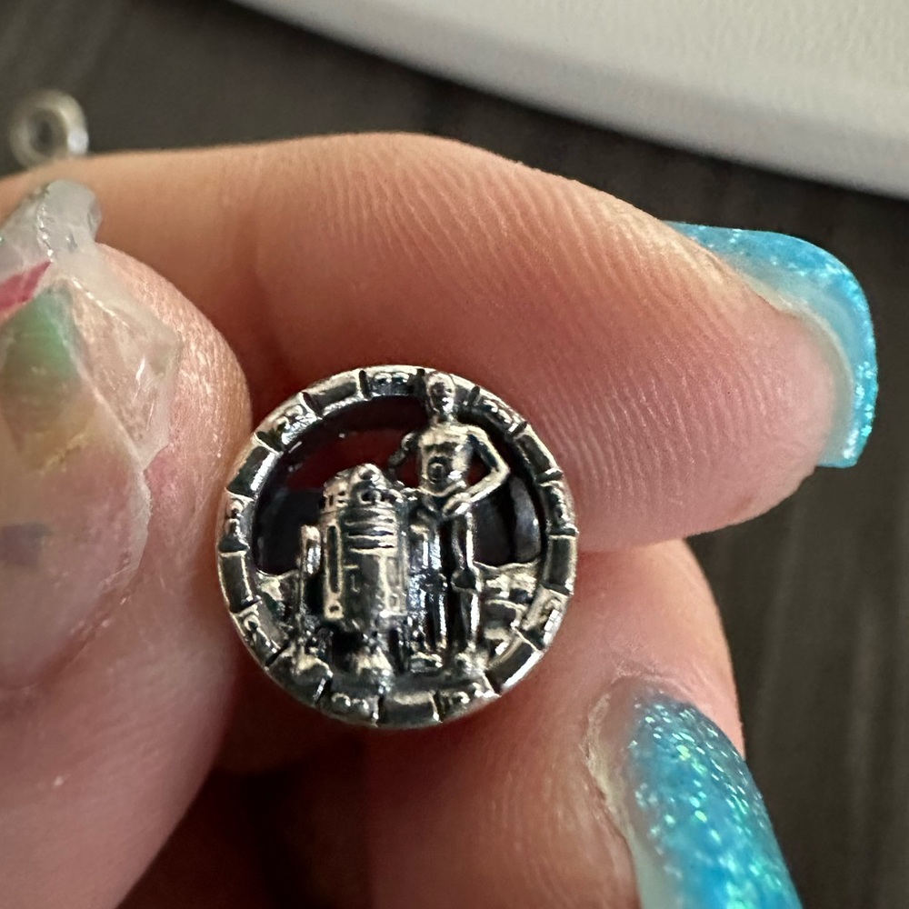 Authentic Star Wars Droids Pandora Charm